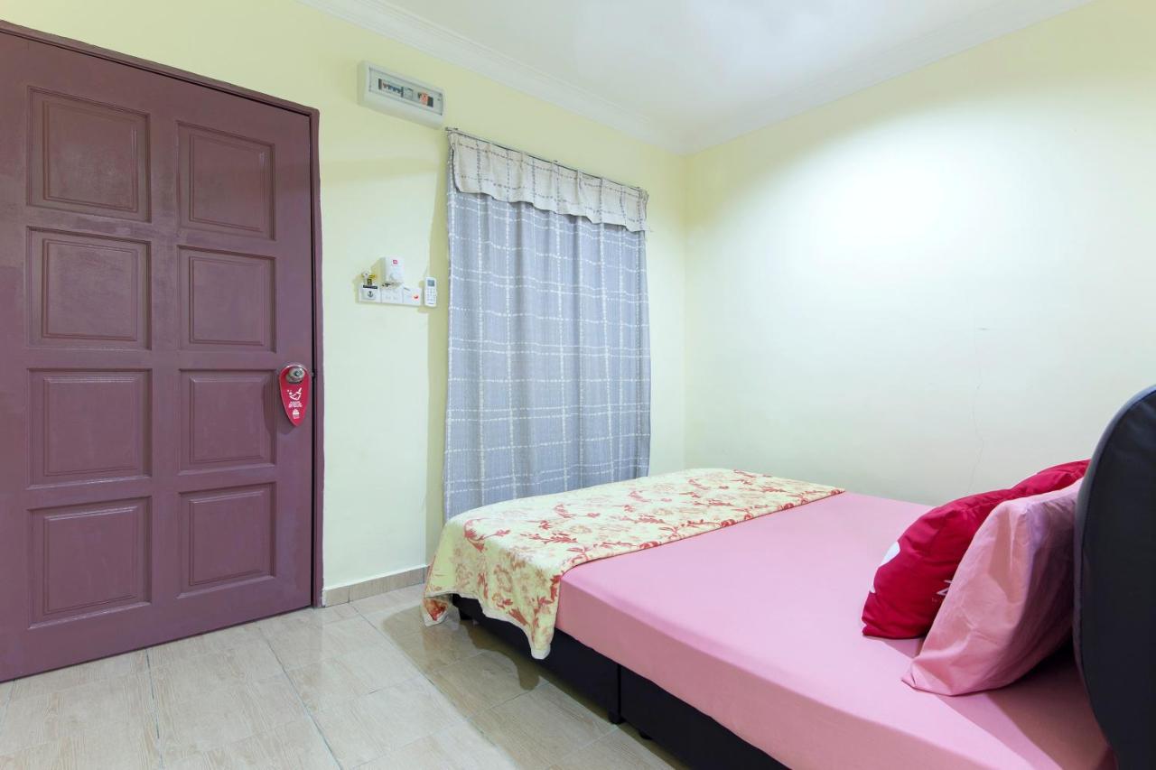 Kampung Guest House Pantai Cenang  Esterno foto